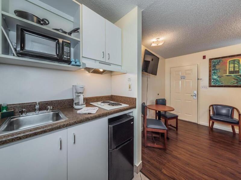 Tampa Bay Extended Stay Hotel Largo Eksteriør billede