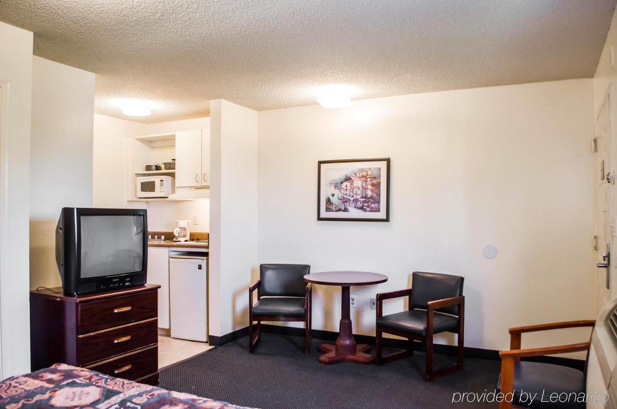 Tampa Bay Extended Stay Hotel Largo Eksteriør billede