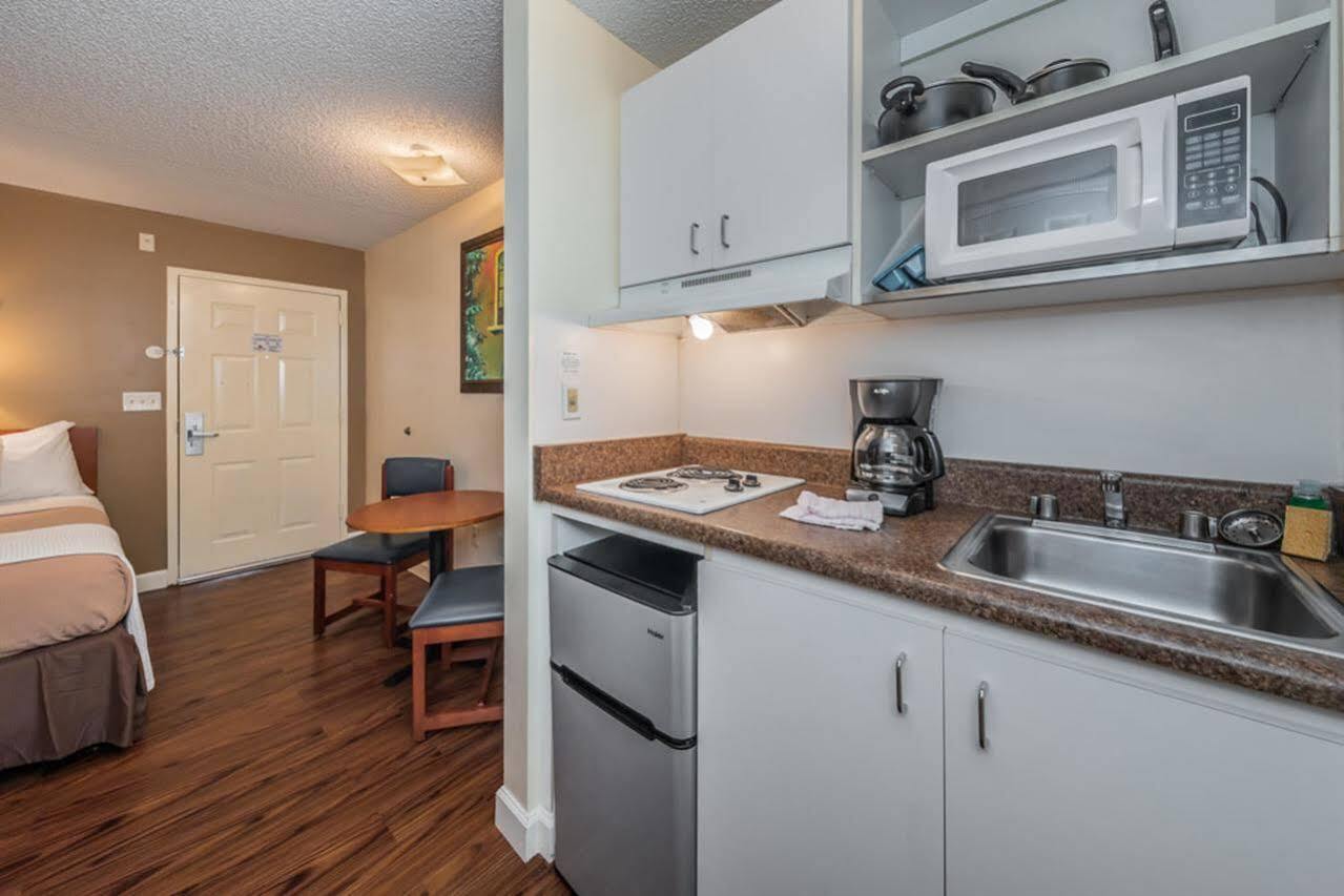 Tampa Bay Extended Stay Hotel Largo Eksteriør billede