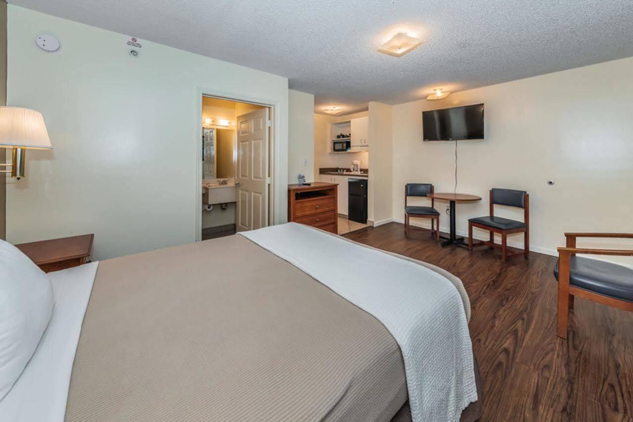 Tampa Bay Extended Stay Hotel Largo Eksteriør billede